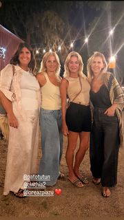 Yanina Latorre feet photo 8