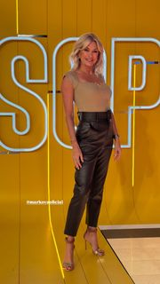 Yanina Latorre feet photo 14