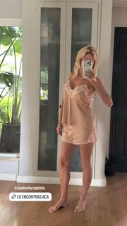 Yanina Latorre feet photo 11