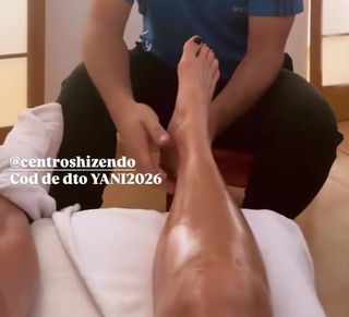 Yanina Latorre feet photo 11