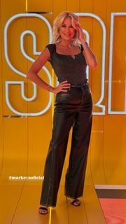 Yanina Latorre feet photo 2
