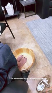Yanina Latorre feet photo 12