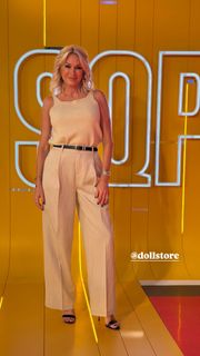 Yanina Latorre feet photo 4