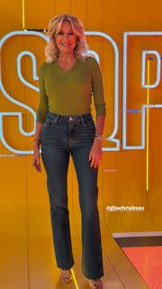 Yanina Latorre feet photo 3