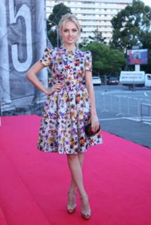 Yanina Studilina feet photo 15