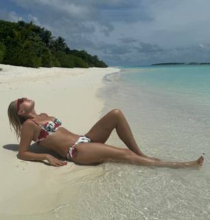 Yanina Studilina feet photo 2