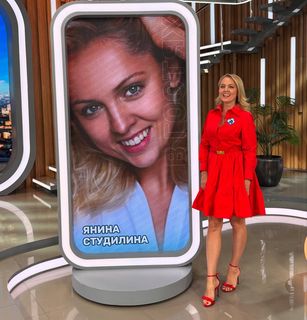 Yanina Studilina feet photo 10