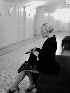 Yanina Studilina feet photo 12