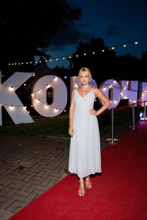 Yanina Studilina feet photo 7