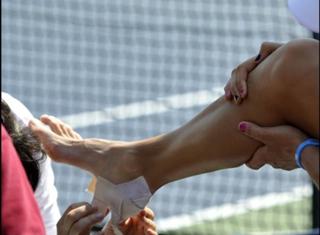 Yanina Wickmayer feet photo 3