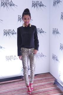 Yanna Lavigne feet photo 19