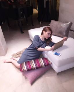 Yara feet photo 8