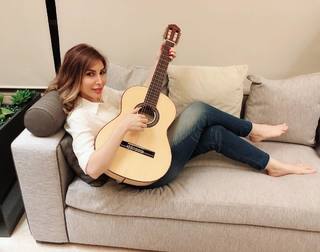 Yara feet photo 19