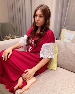 Yara feet photo 7