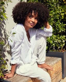 Yara Shahidi feet photo thumbnail