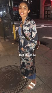 Yara Shahidi feet photo thumbnail