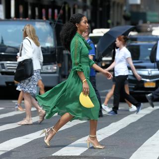 Yara Shahidi feet photo thumbnail