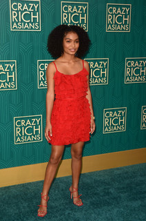 Yara Shahidi feet photo thumbnail