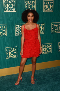 Yara Shahidi feet photo thumbnail