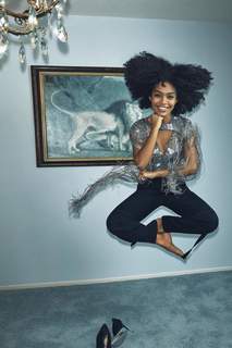 Yara Shahidi feet photo thumbnail
