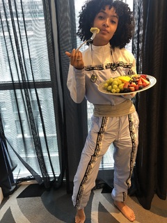 Yara Shahidi feet photo thumbnail