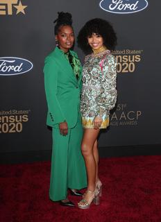 Yara Shahidi feet photo thumbnail