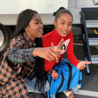 Yara Shahidi feet photo thumbnail