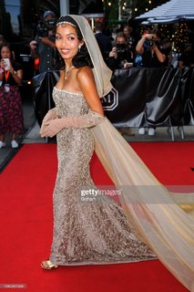 Yara Shahidi feet photo thumbnail