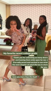 Yara Shahidi feet photo thumbnail