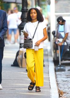 Yara Shahidi feet photo thumbnail