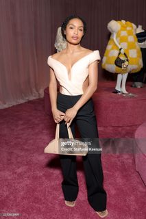Yara Shahidi feet photo 10