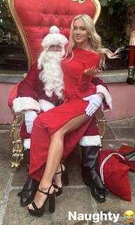 Yara Zaya feet photo 5