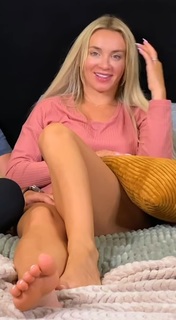 Yara Zaya feet photo 14