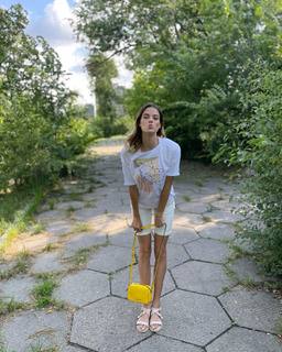 Yaroslava Mahuchikh feet photo 4
