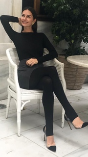 Yasemin Ergene feet photo 12
