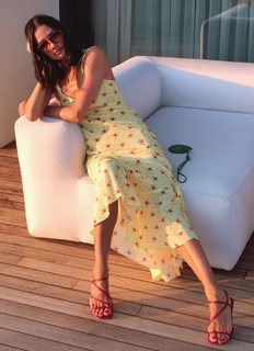 Yasemin Ergene feet photo 9