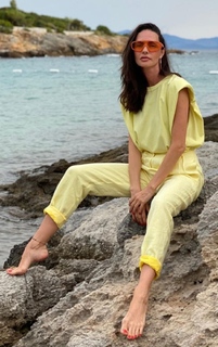 Yasemin Ergene feet photo 1
