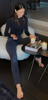 Yasemin Ergene feet photo 18