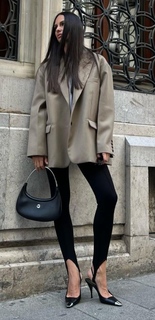Yasemin Ergene feet photo 14