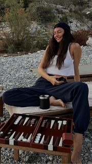 Yasemin Ergene feet photo 13
