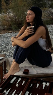Yasemin Ergene feet photo 12