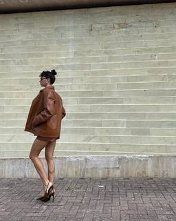 Yasemin Ergene feet photo 3