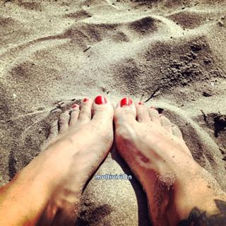 Yasemin Yuruk feet photo 12
