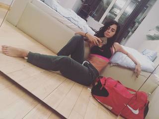 Yasemin Yuruk feet photo 13
