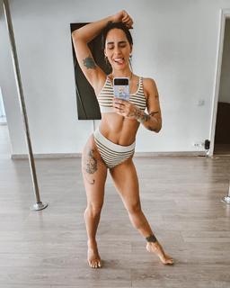 Yasemin Yuruk feet photo 10