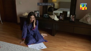 Yashma Gill feet photo 9