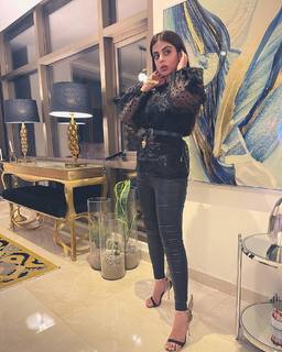 Yashma Gill feet photo 2