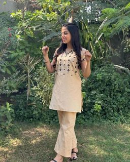 Yashma Gill feet photo 17