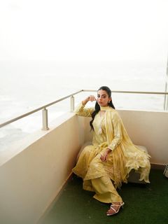 Yashma Gill feet photo 14