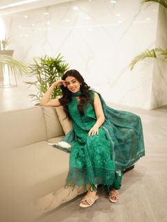 Yashma Gill feet photo 13